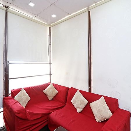 Oyo 13451 Star Corporate Avenue 호텔 뉴델리 외부 사진